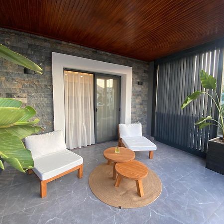 גומבט Maye Residence מראה חיצוני תמונה