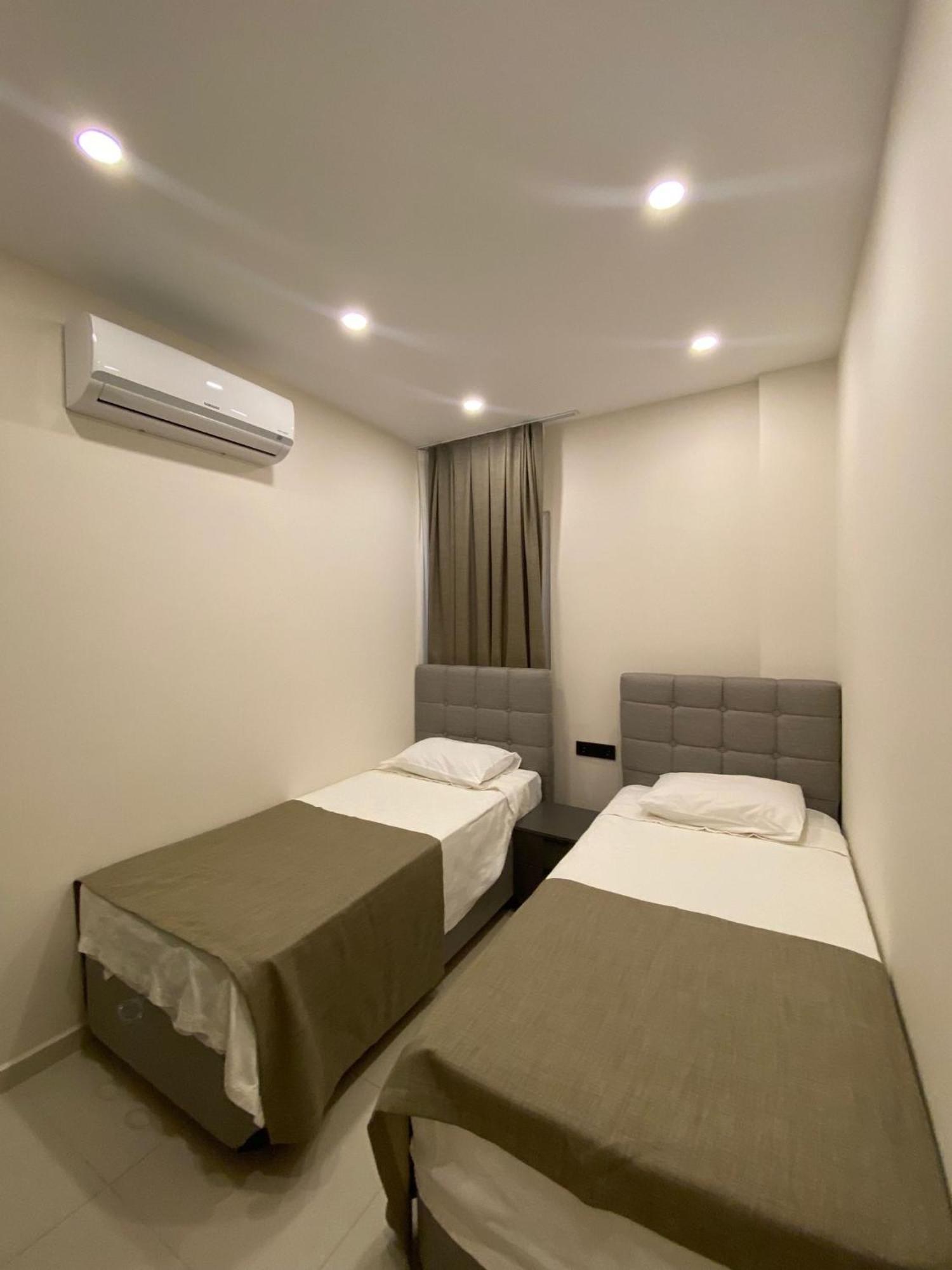 גומבט Maye Residence מראה חיצוני תמונה