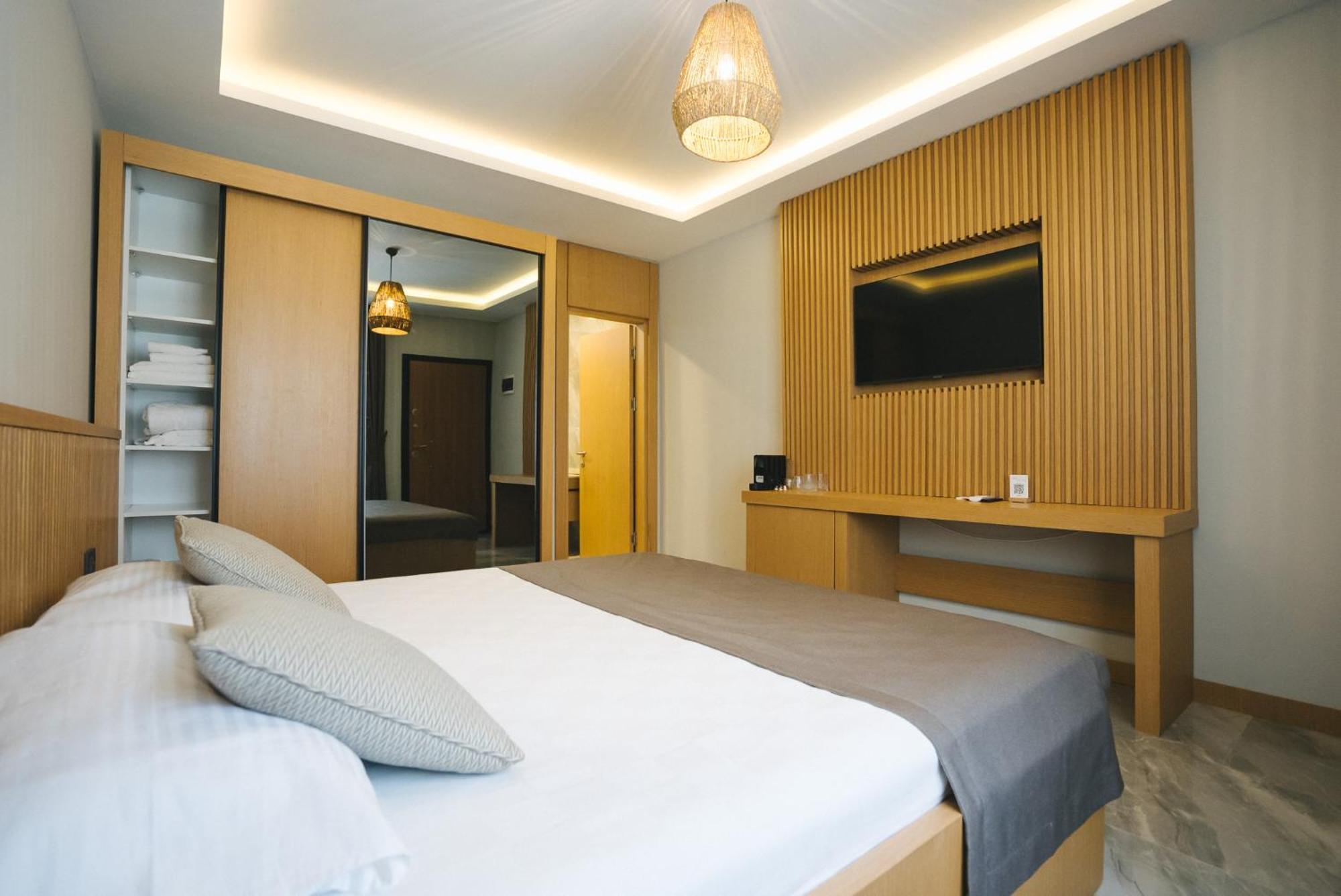 גומבט Maye Residence מראה חיצוני תמונה