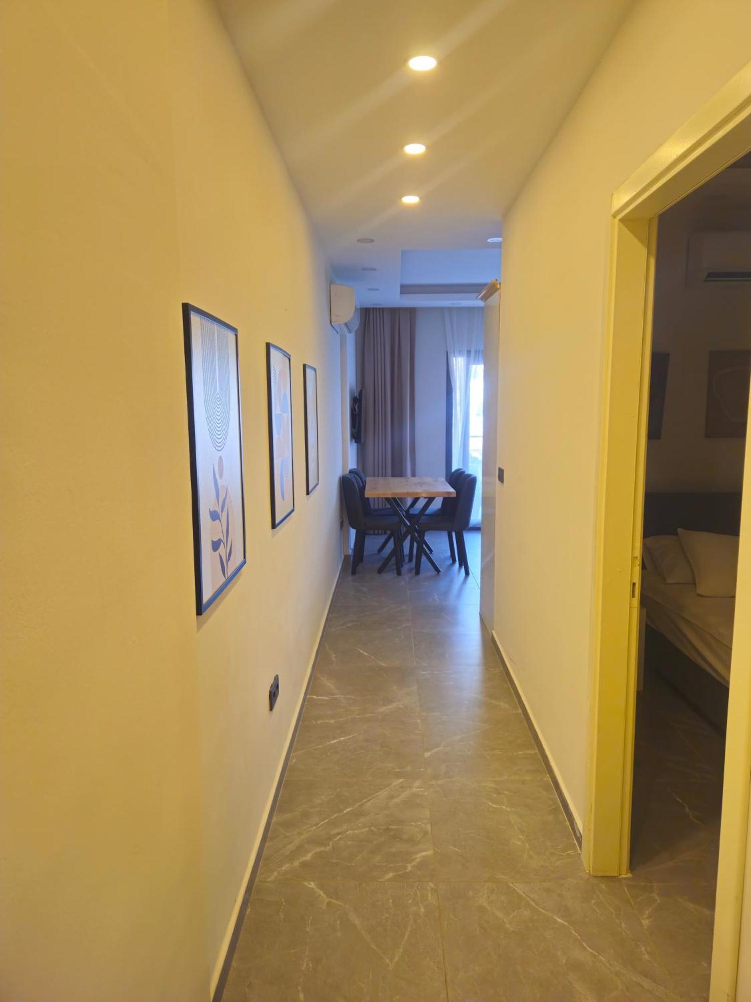 גומבט Maye Residence מראה חיצוני תמונה