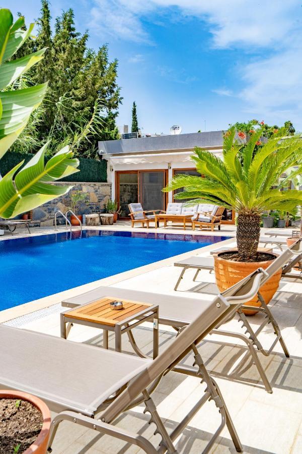 גומבט Maye Residence מראה חיצוני תמונה